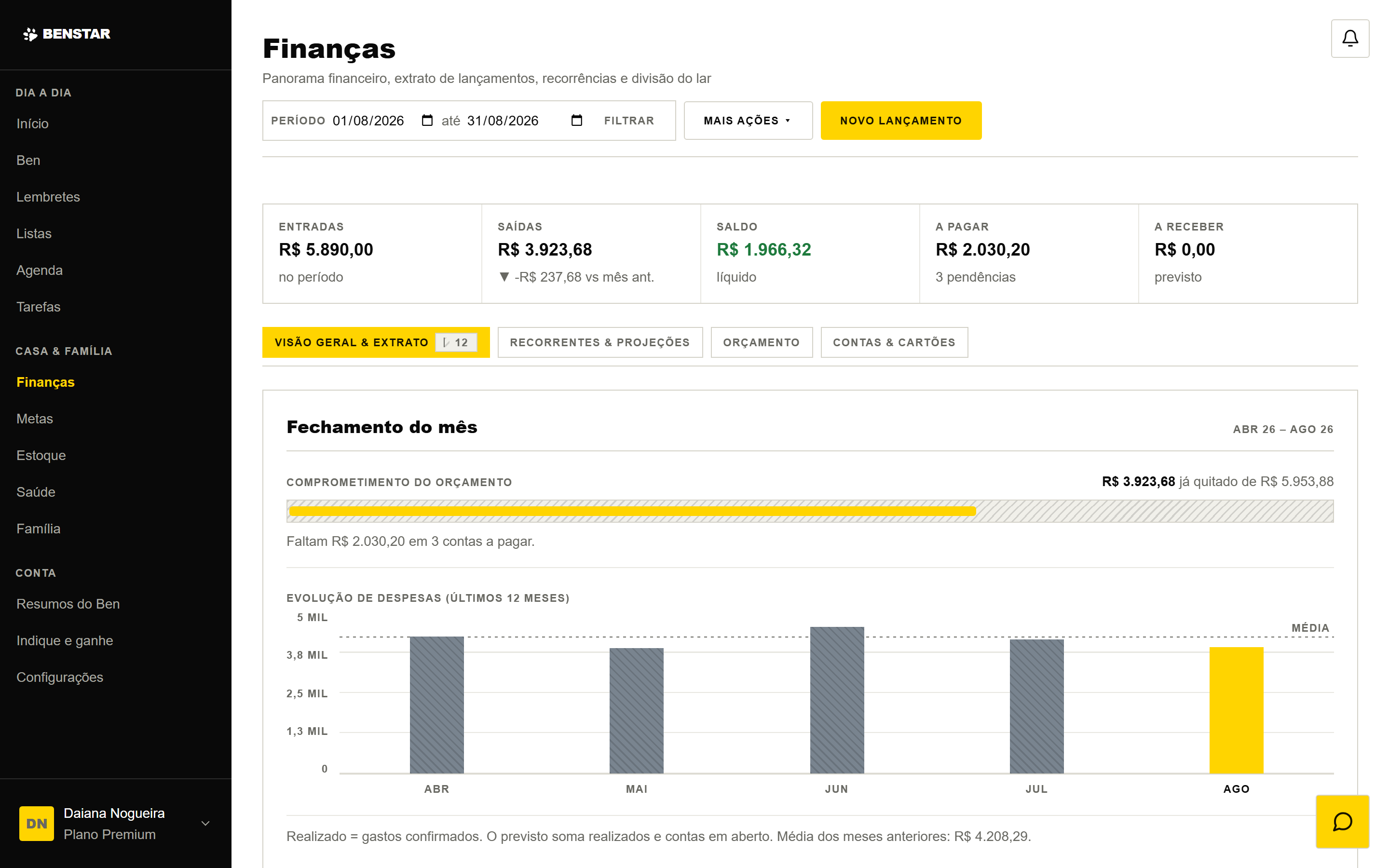 Extrato unificado de despesas e receitas, com categoria, prioridade e as contas a pagar somadas.